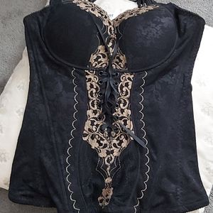 Black and gold corset